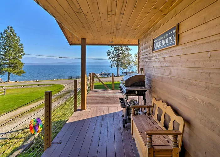 Lakeside Home W/ Beach ~ 14 Mi To Ski Area!