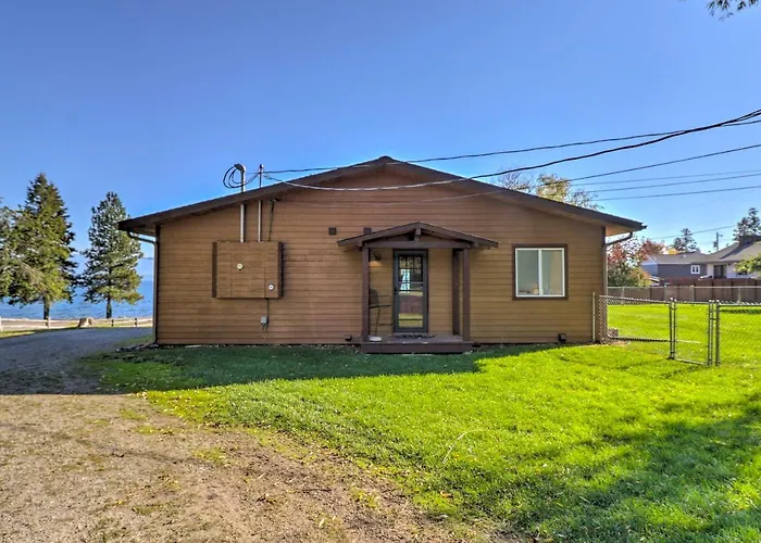 Lakeside Home W/ Beach ~ 14 Mi To Ski Area!